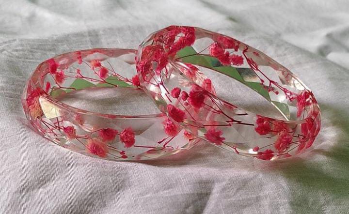 Prism Bloom: Faceted Floral Bangle