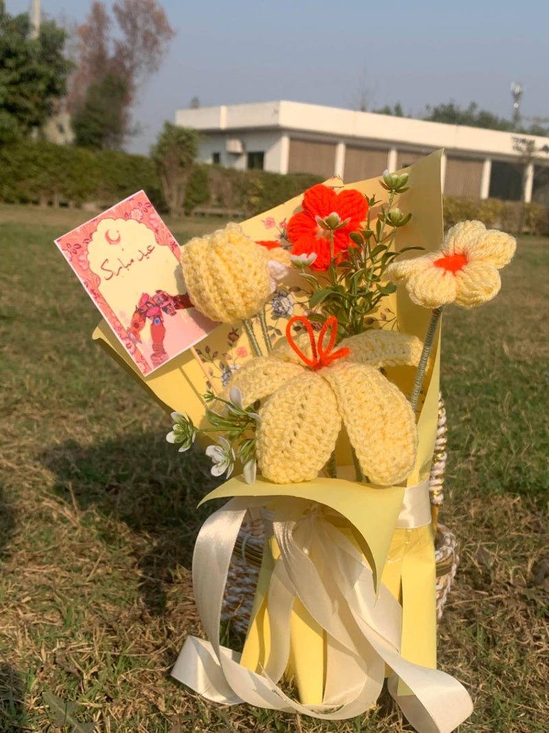 Artisanal Everlasting Crochet Bouquet – Handcrafted Eid Special