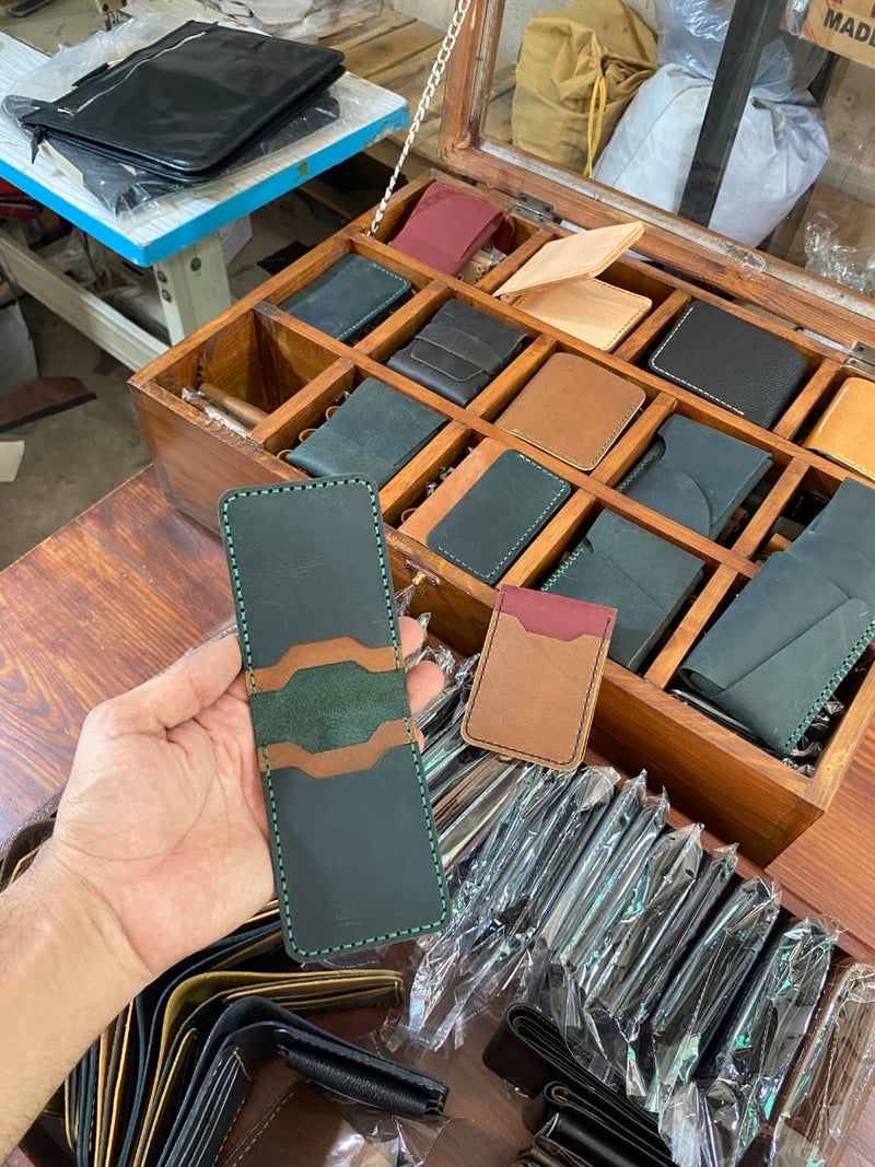 Handcrafted Genuine Leather Minimalist Card Holder Wallet — Bin Salman