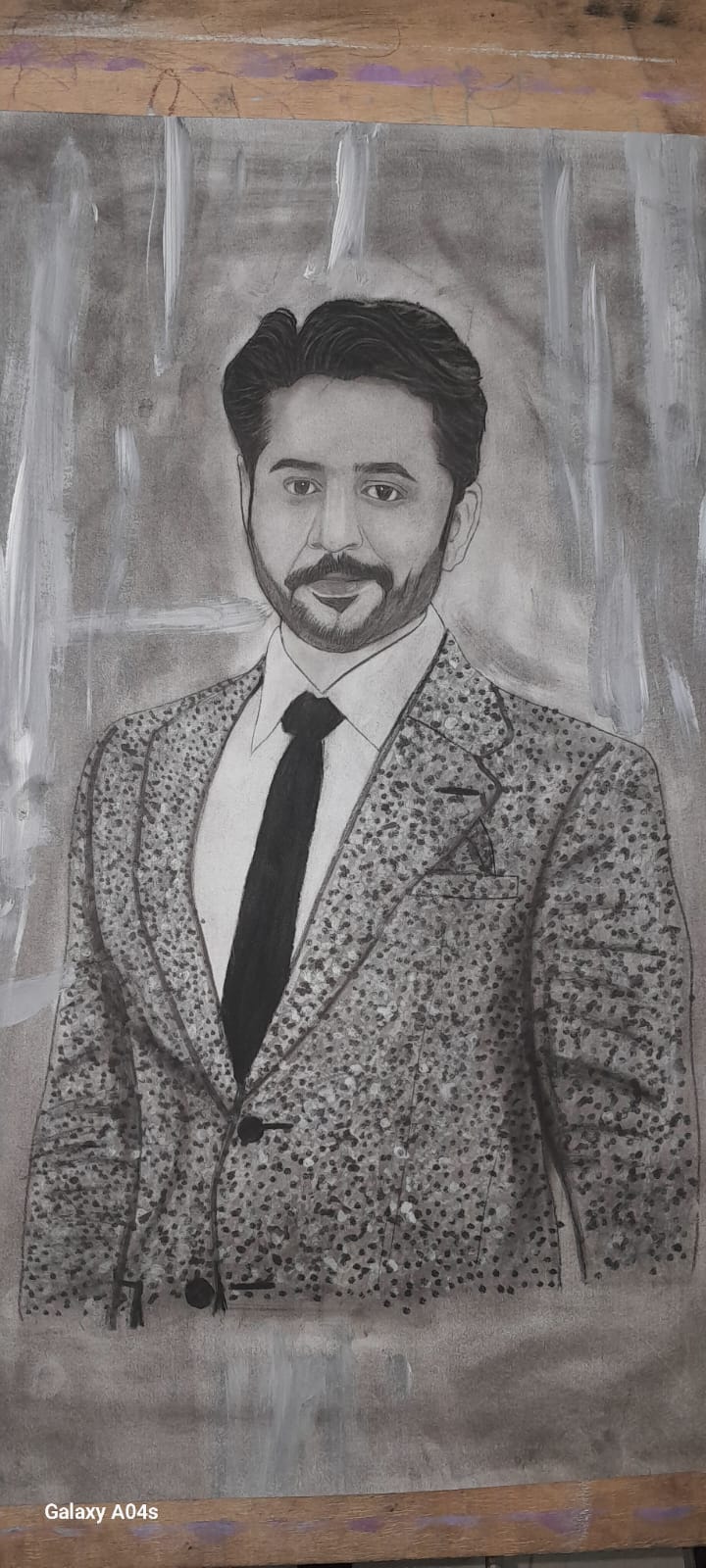 Custom Hand-Drawn Pencil Portrait – Personalized Charcoal Sketch from Photo